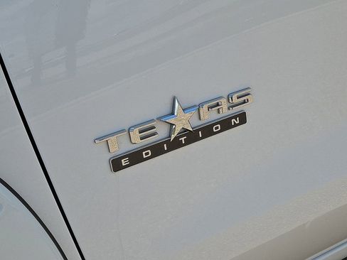 Used 2021 Chevrolet Silverado 1500 RST w/ Texas Edition Plus AWD/4WD image 11