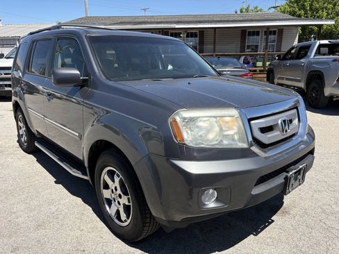 Used 2011 Honda Pilot Touring image 6