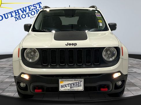 Used 2016 Jeep Renegade Trailhawk AWD/4WD image 2