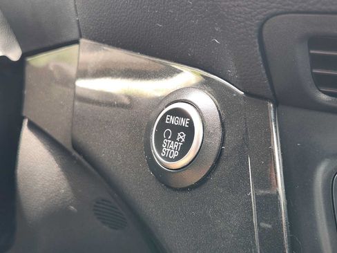 Used 2017 Ford Escape Titanium AWD/4WD image 20