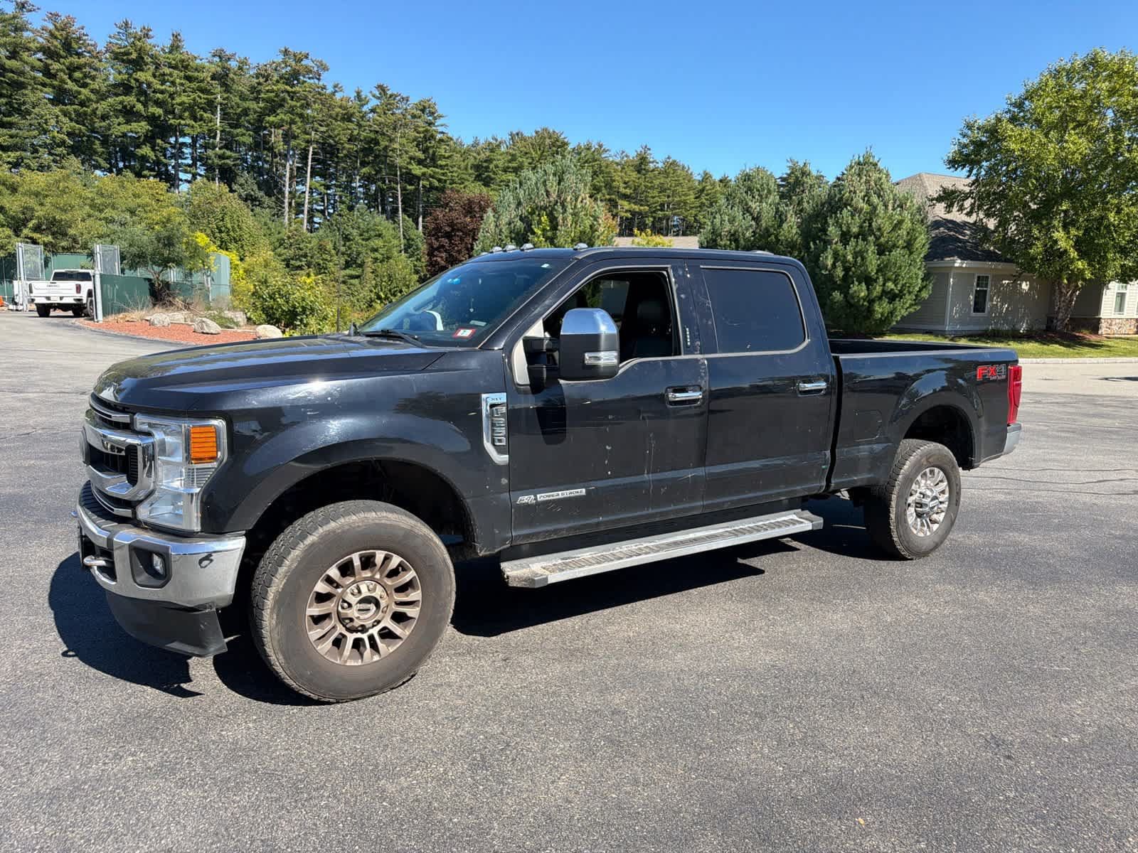 Used 2022 Ford F250 XLT w/ XLT Premium Package AWD/4WD image 1