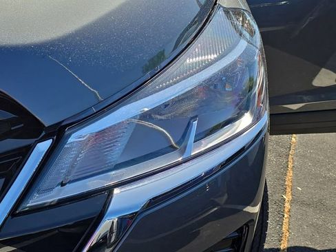 Used 2025 Nissan Kicks Play S image 30