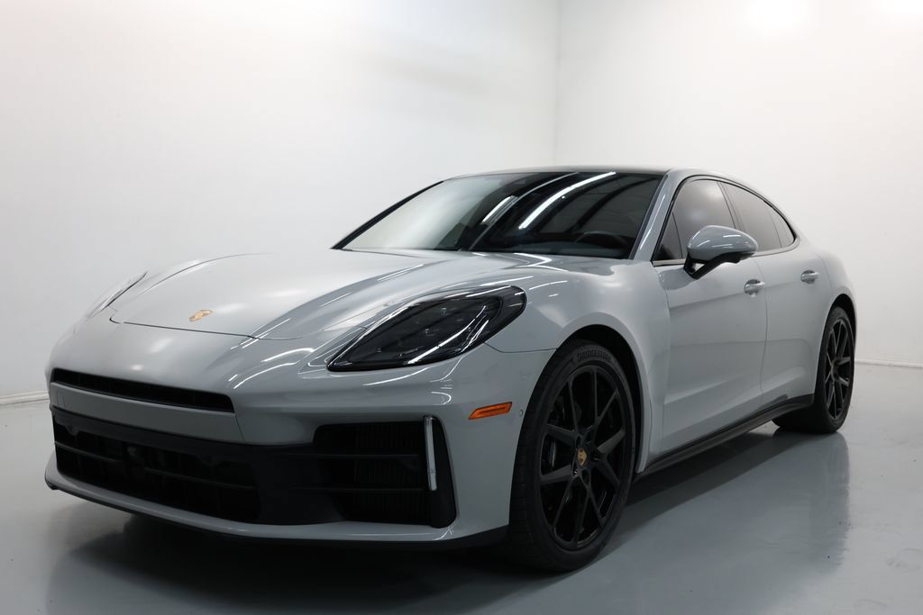 Used 2026 Porsche Panamera image 57