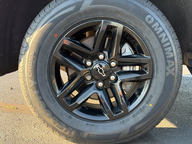 Used 2021 Chevrolet Silverado 1500 LT Trail Boss w/ Bed Protection Package AWD/4WD image 11