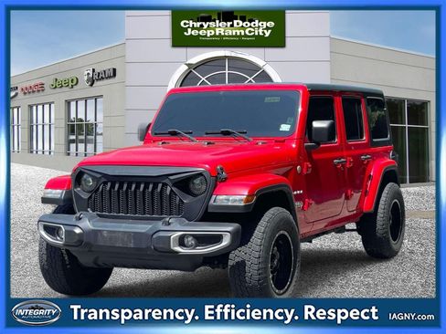 Used 2019 Jeep Wrangler Unlimited Sahara AWD/4WD image 1