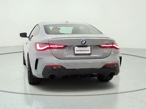 Used 2024 BMW 430i Coupe w/ M Sport Package RWD image 6