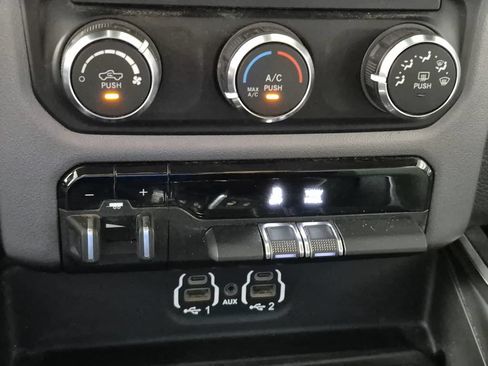 Used 2019 RAM 2500 Big Horn AWD/4WD image 20