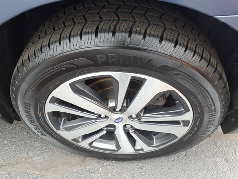 Used 2018 Subaru Outback 2.5i Limited image 5