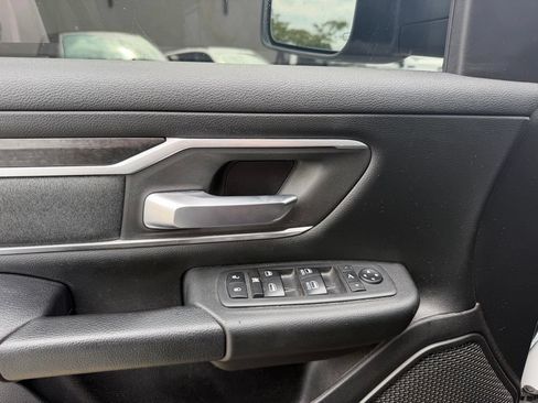 Used 2020 RAM 1500 Big Horn RWD image 11