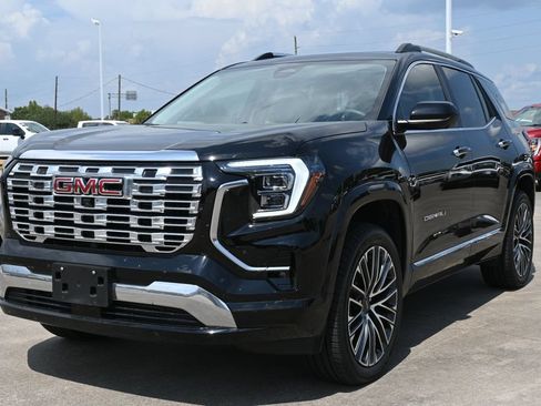 Used 2026 GMC Terrain Denali w/ LPO, Floor Liner Package AWD/4WD image 2