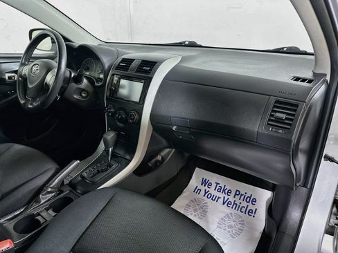 Used 2009 Toyota Corolla S FWD image 26