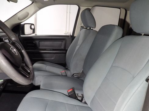 Used 2019 RAM 1500 Tradesman w/ Tradesman SXT Package image 11