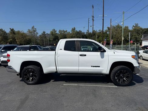 Used 2019 Toyota Tundra SR5 RWD image 2