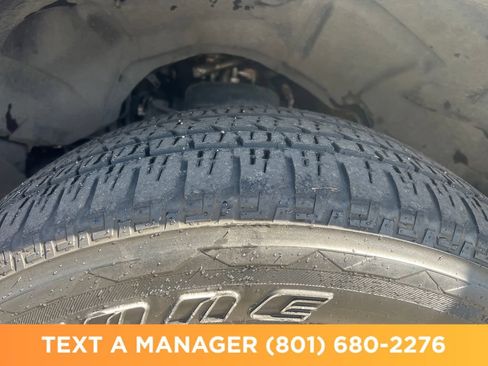 Used 2025 RAM 1500 Big Horn AWD/4WD image 10