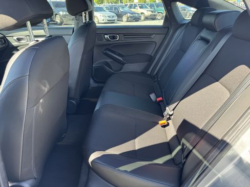 Certified 2025 Honda Civic Sport image 18