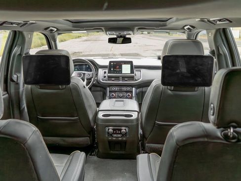 Used 2022 GMC Yukon XL SLT w/ SLT Premium Package AWD/4WD image 14