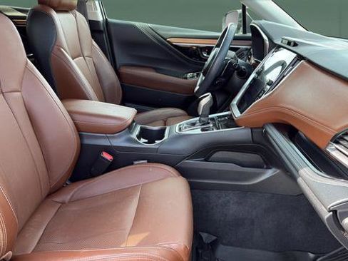 Used 2022 Subaru Outback Touring image 25