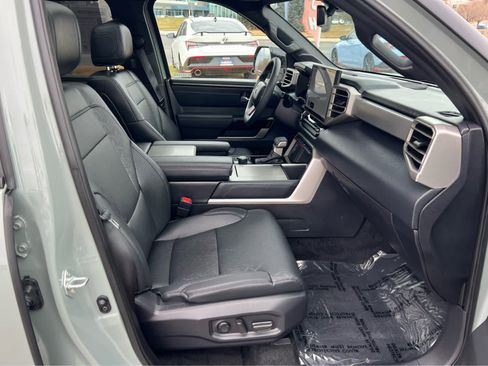 Used 2025 Toyota Sequoia Limited w/ Nightshade Package image 17