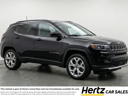 Used 2025 Jeep Compass Latitude