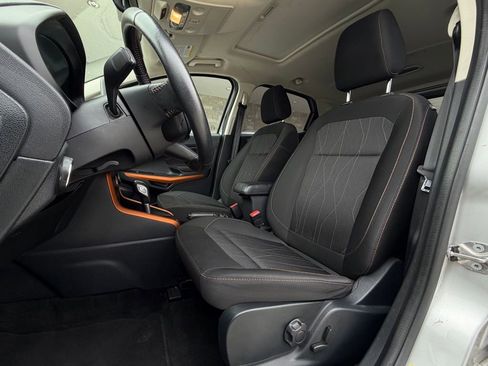 Used 2021 Ford EcoSport SE w/ SE Appearance Package image 6