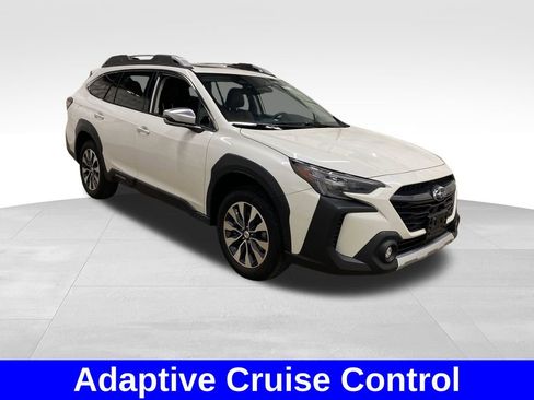 Certified 2023 Subaru Outback Touring AWD/4WD image 5