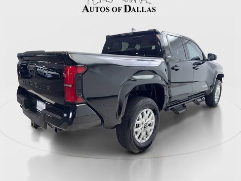 Used 2026 Toyota Tacoma SR5 AWD/4WD image 6