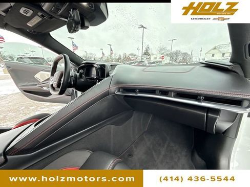 Certified 2020 Chevrolet Corvette Stingray Premium Cpe w/ 3LT Preferred Equipment Group image 32