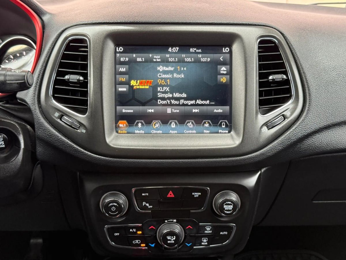 Used 2019 Jeep Compass Trailhawk w/ Leather Interior Group AWD/4WD image 50
