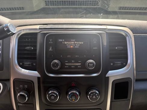 Used 2013 RAM 1500 Classic SLT AWD/4WD image 10