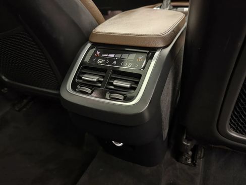 Used 2019 Volvo XC90 T6 Momentum w/ Protection Package Premier AWD/4WD image 33