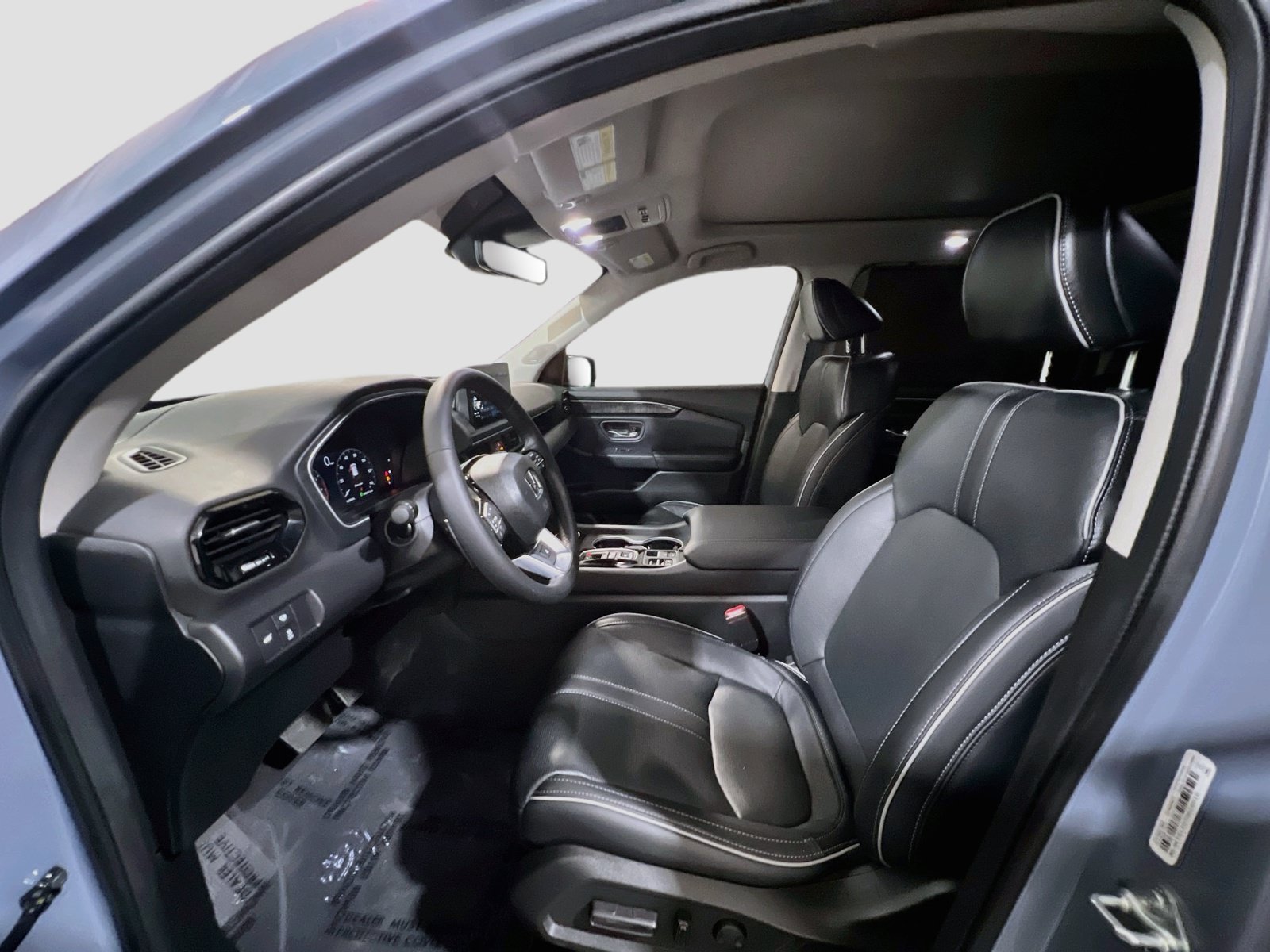 Used 2023 Honda Pilot Elite image 16
