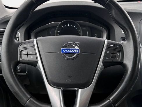 Used 2015 Volvo V60 T5 Cross Country w/ Climate Package AWD/4WD image 18