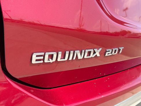 Used 2018 Chevrolet Equinox LT FWD image 32