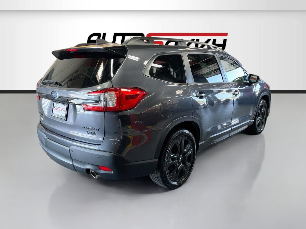 Used 2025 Subaru Ascent Onyx Edition AWD/4WD image 7