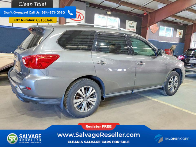 Used 2018 Nissan Pathfinder S AWD/4WD image 4