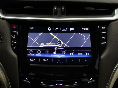 Used 2016 Cadillac XTS Luxury w/ Driver Awareness Package AWD/4WD image 17
