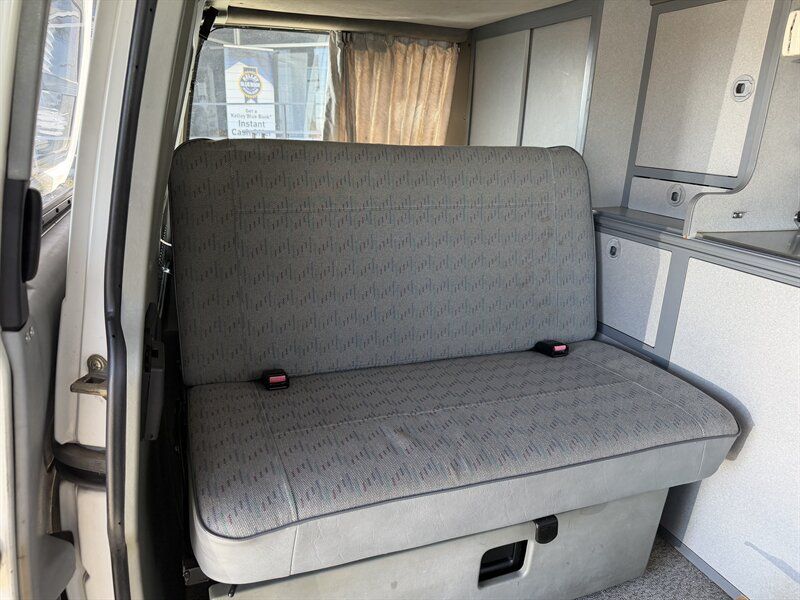 Used 1995 Volkswagen Eurovan Camper FWD image 34