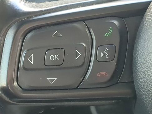 Used 2021 Jeep Gladiator Sport image 22