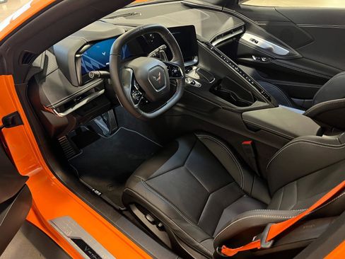 Used 2023 Chevrolet Corvette Stingray Coupe w/ Z51 Performance Package image 10