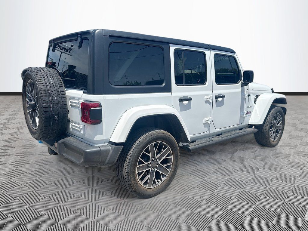 Certified 2023 Jeep Wrangler Unlimited Sahara w/ Cold Weather Group AWD/4WD image 6