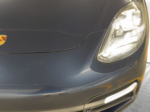 Used 2018 Porsche Panamera 4S AWD/4WD image 11