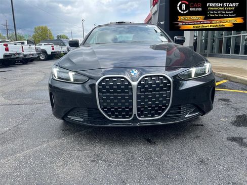 Used 2025 BMW 430i Convertible image 2