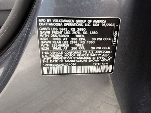 Used 2022 Volkswagen Atlas Cross Sport SE image 36