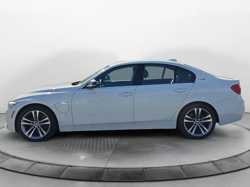 Used 2017 BMW 330e RWD image 2