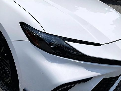 Used 2025 Toyota Camry SE w/ Convenience Package FWD image 31