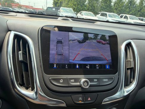Used 2024 Chevrolet Equinox LT AWD/4WD image 20