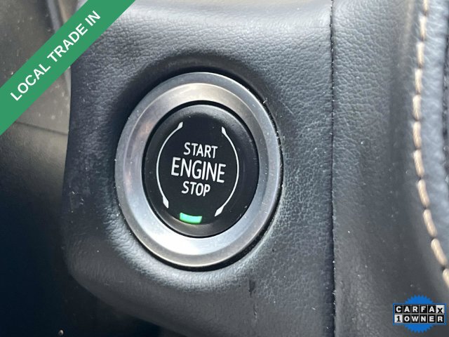 Used 2022 GMC Yukon AT4 w/ Technology Package AWD/4WD image 38