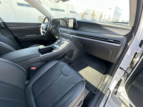 Used 2024 Hyundai Palisade Limited AWD/4WD image 30