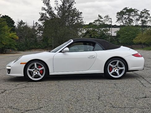Used 2010 Porsche 911 Carrera 4S image 52