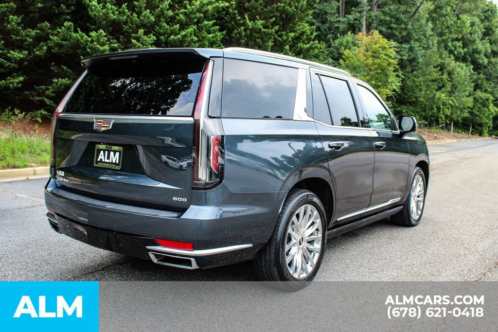 Used 2021 Cadillac Escalade Premium Luxury w/ Driver Assist Tech Package AWD/4WD image 5